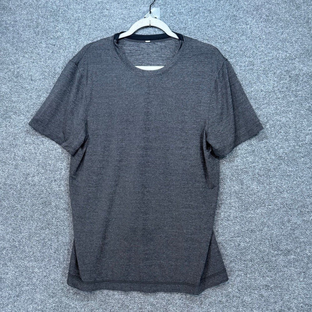Lululemon Metal Vent Tech Shirt Mens Medium Gray Heather Performance Running Gym